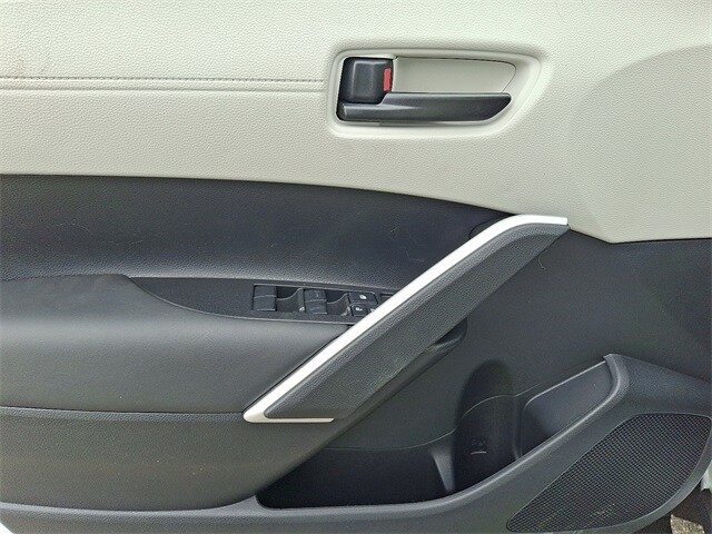 Thumbnail: 2026 Toyota Corolla Cross - 12