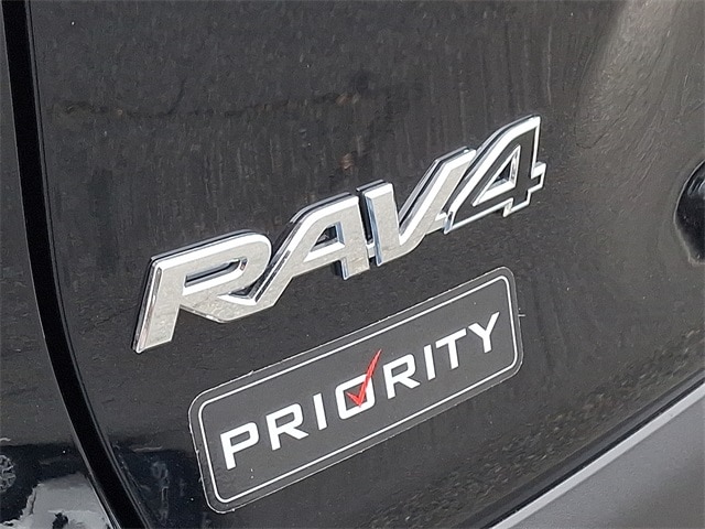 Thumbnail: 2025 Toyota RAV4 - 21