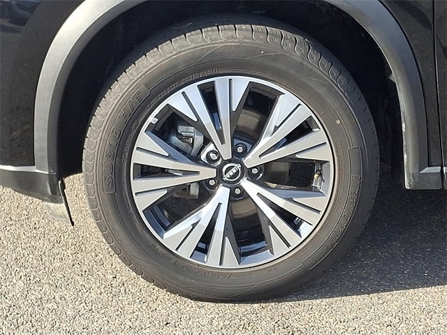 Thumbnail: 2023 Nissan Rogue - 8