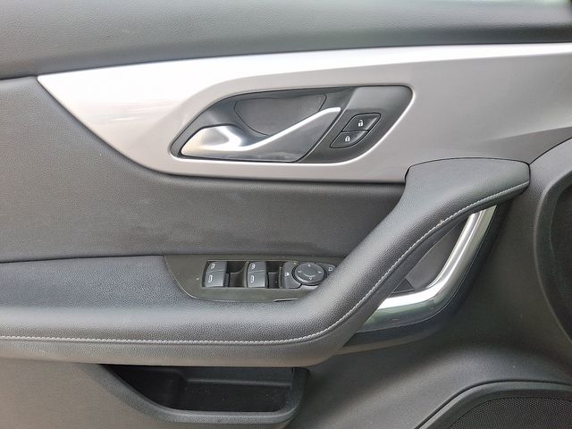 Thumbnail: 2022 Chevrolet Blazer - 12