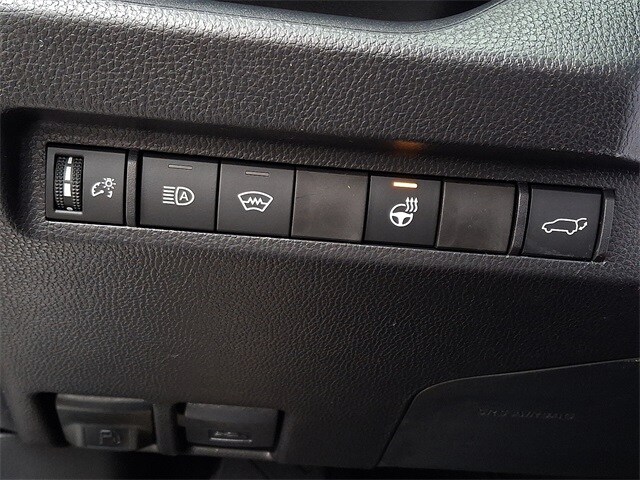 Thumbnail: 2025 Toyota RAV4 - 19