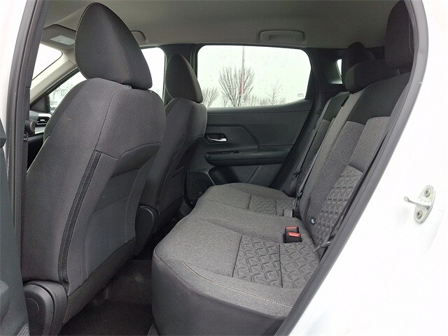 Thumbnail: 2025 Nissan Kicks - 10