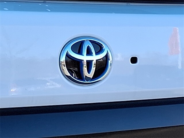 Thumbnail: 2023 Toyota Sequoia - 36