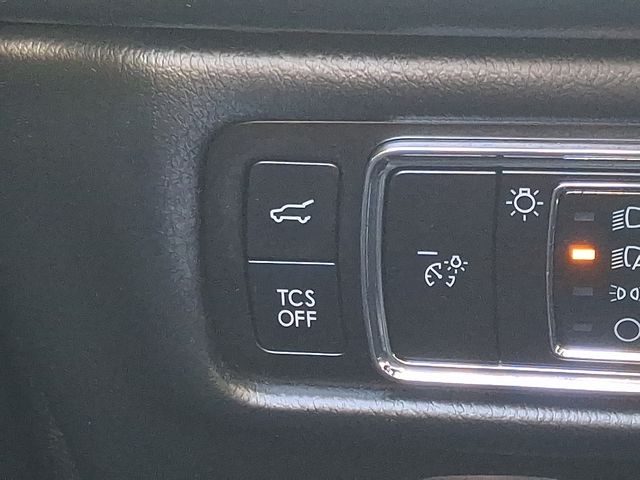 Thumbnail: 2023 Lincoln Nautilus - 20