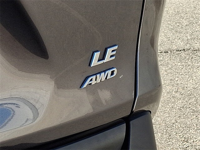 Thumbnail: 2019 Toyota RAV4 - 30