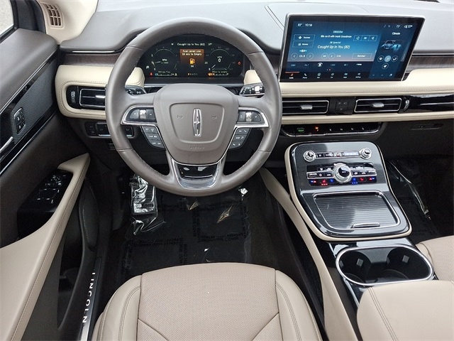 Thumbnail: 2022 Lincoln Nautilus - 11