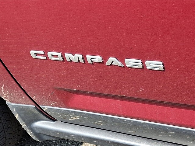 2013 Jeep Compass Limited 29