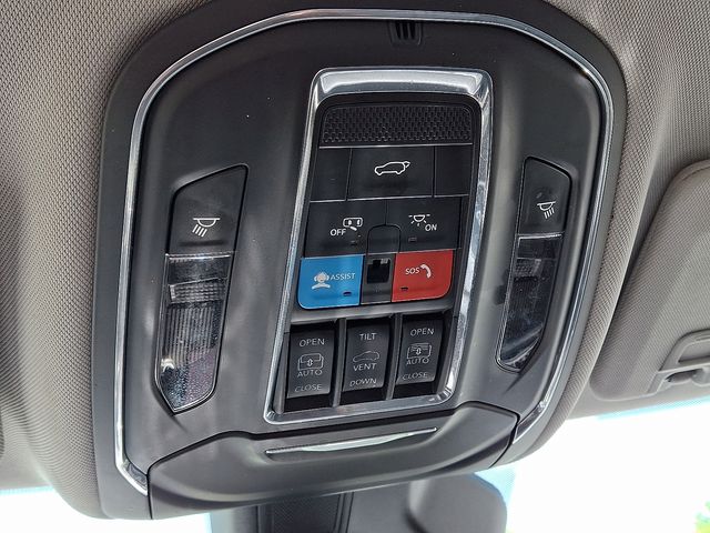 Thumbnail: 2023 Jeep Grand Cherokee - 27