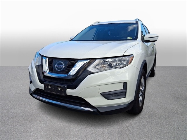 Thumbnail: 2017 Nissan Rogue - 1