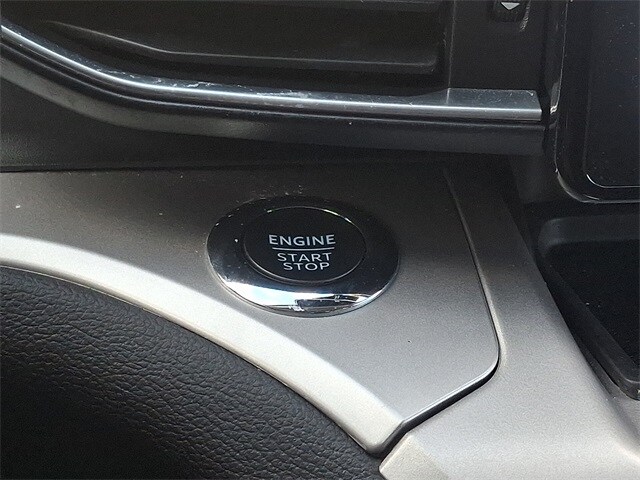 Thumbnail: 2022 Ford Explorer - 19