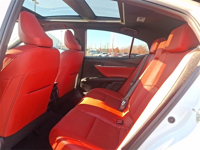 Thumbnail: 2025 Toyota Camry - 10