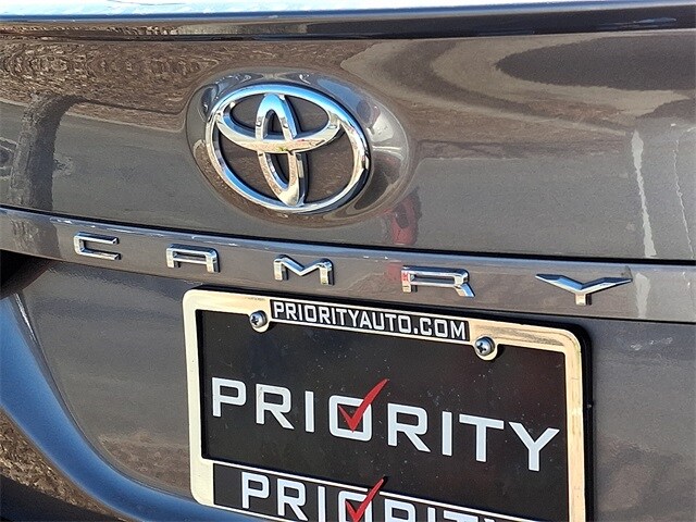 Thumbnail: 2023 Toyota Camry - 9