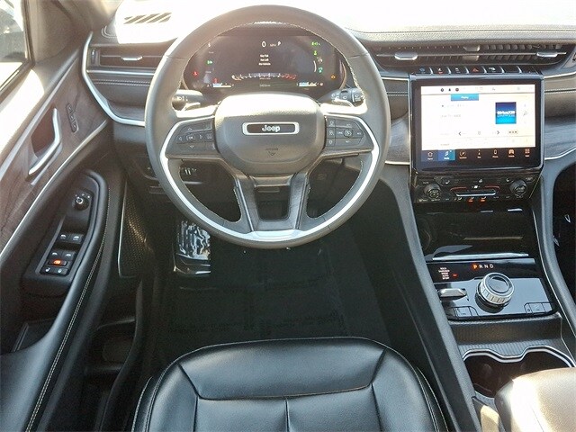 Thumbnail: 2024 Jeep Grand Cherokee - 11