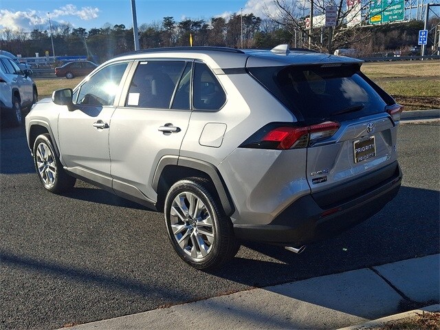 Thumbnail: 2025 Toyota RAV4 - 6