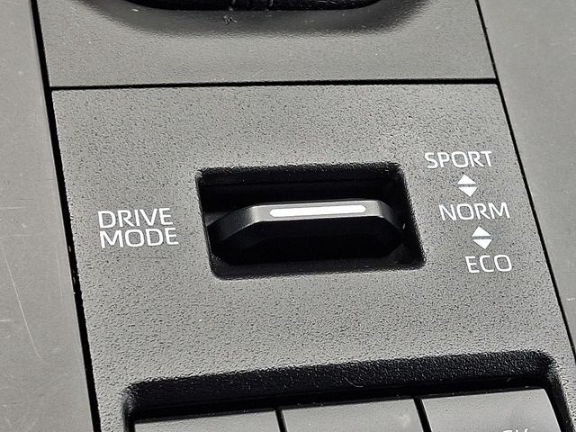 Thumbnail: 2024 Toyota Highlander - 26