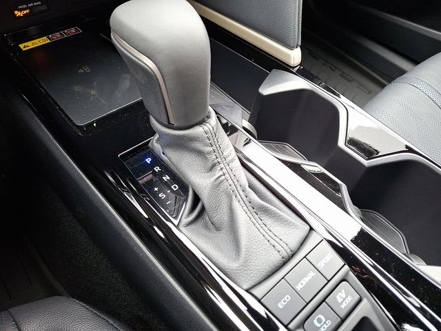 Thumbnail: 2026 Toyota Camry - 12