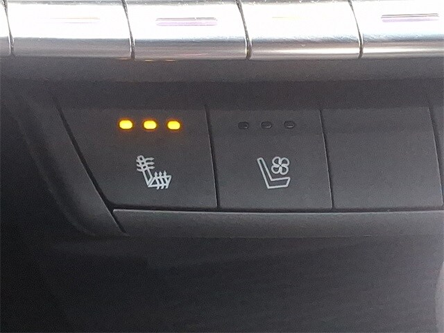 Thumbnail: 2024 Cadillac CT4 - 24