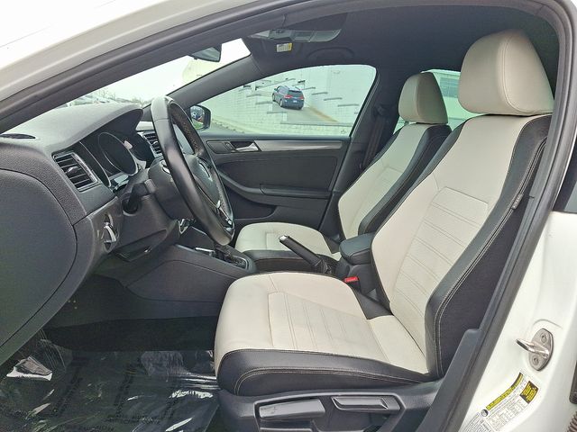 Thumbnail: 2016 Volkswagen Jetta - 13