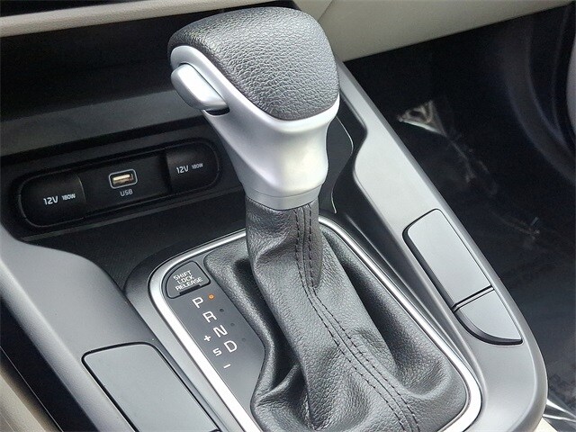 Thumbnail: 2023 Kia Soul - 12
