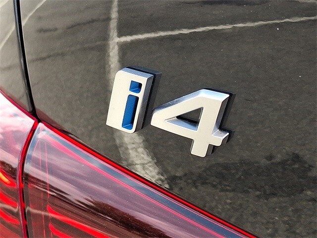 Thumbnail: 2025 BMW i4 - 34