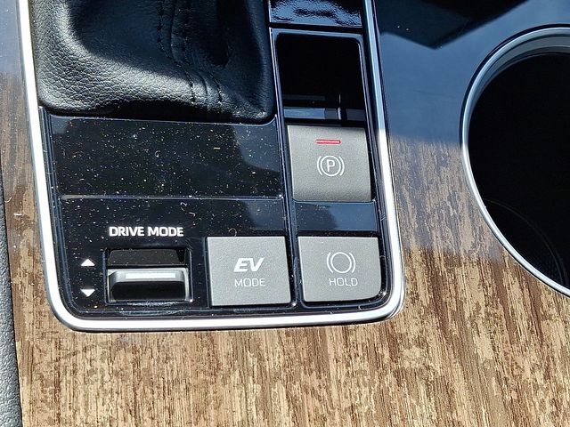 Thumbnail: 2026 Toyota Sienna - 17