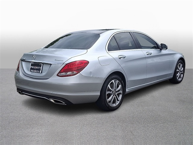 Thumbnail: 2017 Mercedes-Benz C-Class - 4