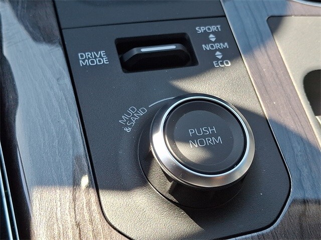 Thumbnail: 2026 Toyota Highlander - 26