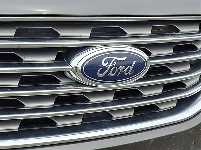 Thumbnail: 2022 Ford Edge - 4
