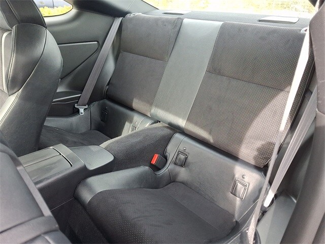 Thumbnail: 2023 Toyota GR86 - 10