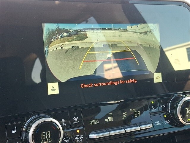 Thumbnail: 2026 Toyota Highlander - 20