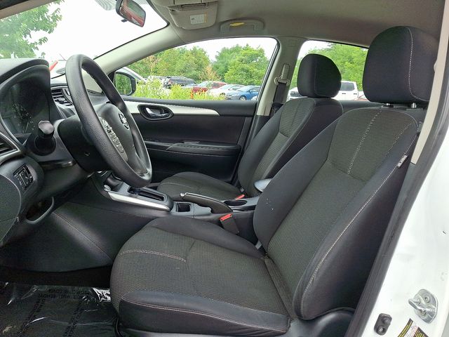 Thumbnail: 2016 Nissan Sentra - 13