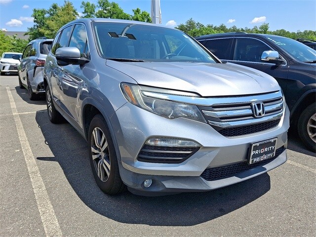 Thumbnail: 2016 Honda Pilot - 3