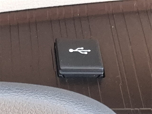 Thumbnail: 2022 Toyota Sienna - 25