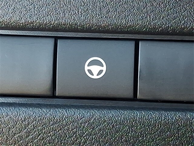 Thumbnail: 2022 Nissan Rogue - 25