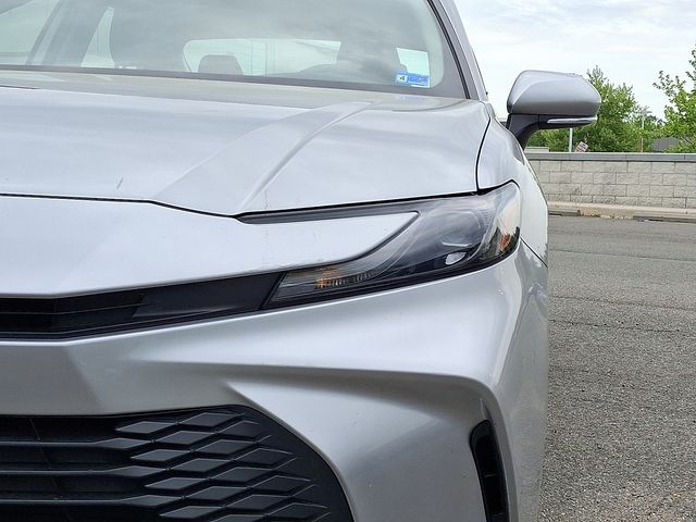 Thumbnail: 2025 Toyota Camry - 9
