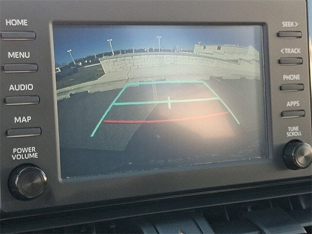 Thumbnail: 2019 Toyota RAV4 - 18