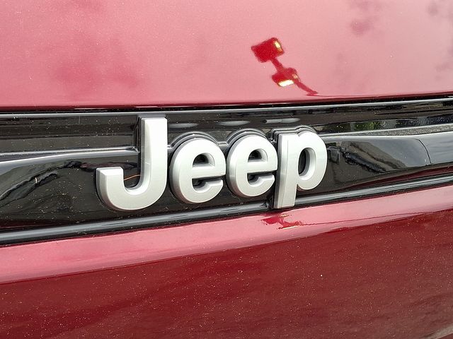 Thumbnail: 2025 Jeep Grand Cherokee - 30