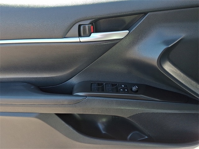 Thumbnail: 2024 Toyota Camry - 12