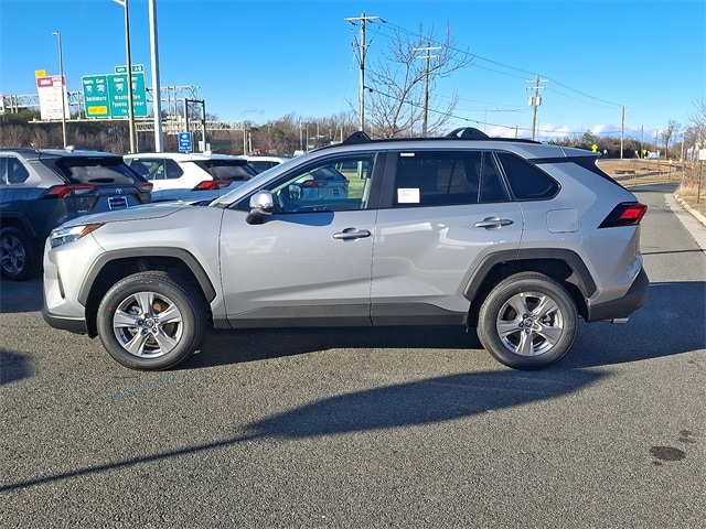 Thumbnail: 2025 Toyota RAV4 - 7