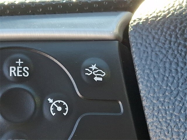 Thumbnail: 2024 GMC Terrain - 25