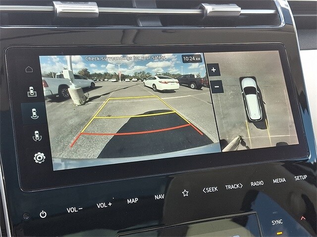 Thumbnail: 2022 Hyundai Tucson - 17