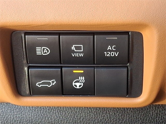 Thumbnail: 2024 Toyota Highlander - 30