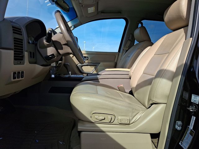 Thumbnail: 2015 Nissan Titan - 13