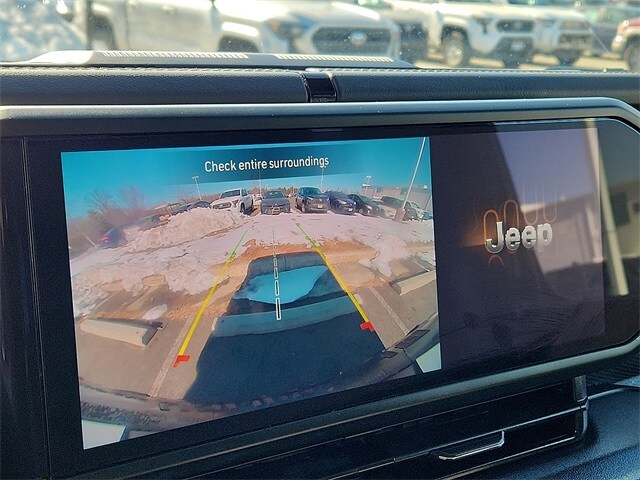 Thumbnail: 2025 Jeep Wrangler - 18