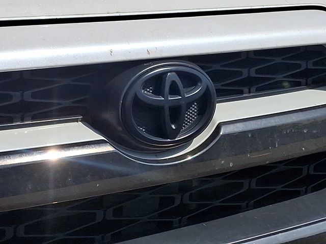 Thumbnail: 2019 Toyota 4Runner - 9