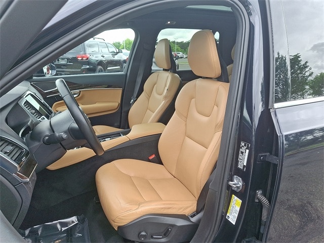 Thumbnail: 2017 Volvo XC90 - 13