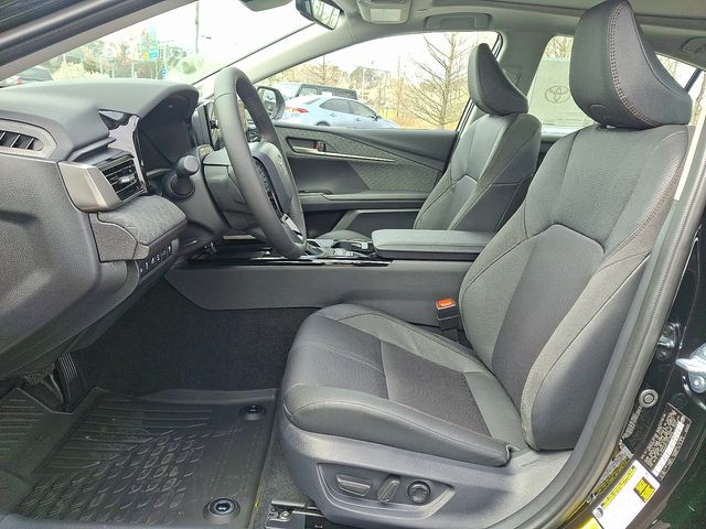 Thumbnail: 2026 Toyota Camry - 10