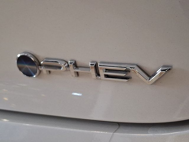 Thumbnail: 2026 Toyota Prius - 18