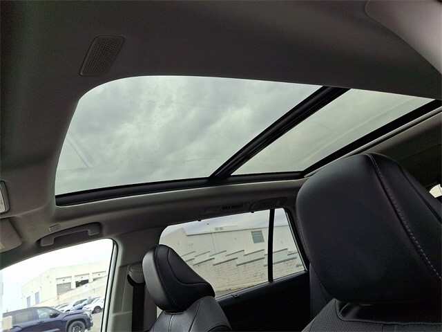 Thumbnail: 2024 Toyota Grand Highlander - 15