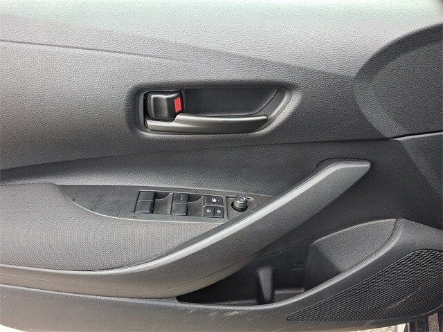 Thumbnail: 2025 Toyota Corolla - 12